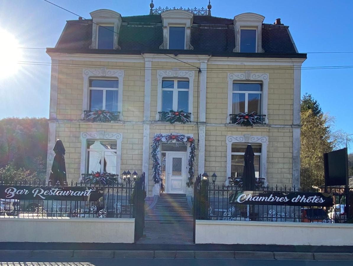 Le Point De Chute Bed and Breakfast Les Hautes-Rivieres Eksteriør billede