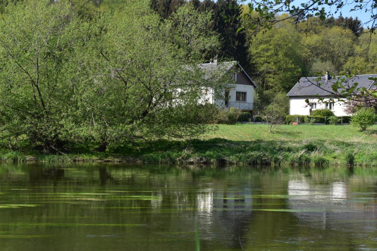 Le Point De Chute Bed and Breakfast Les Hautes-Rivieres Eksteriør billede